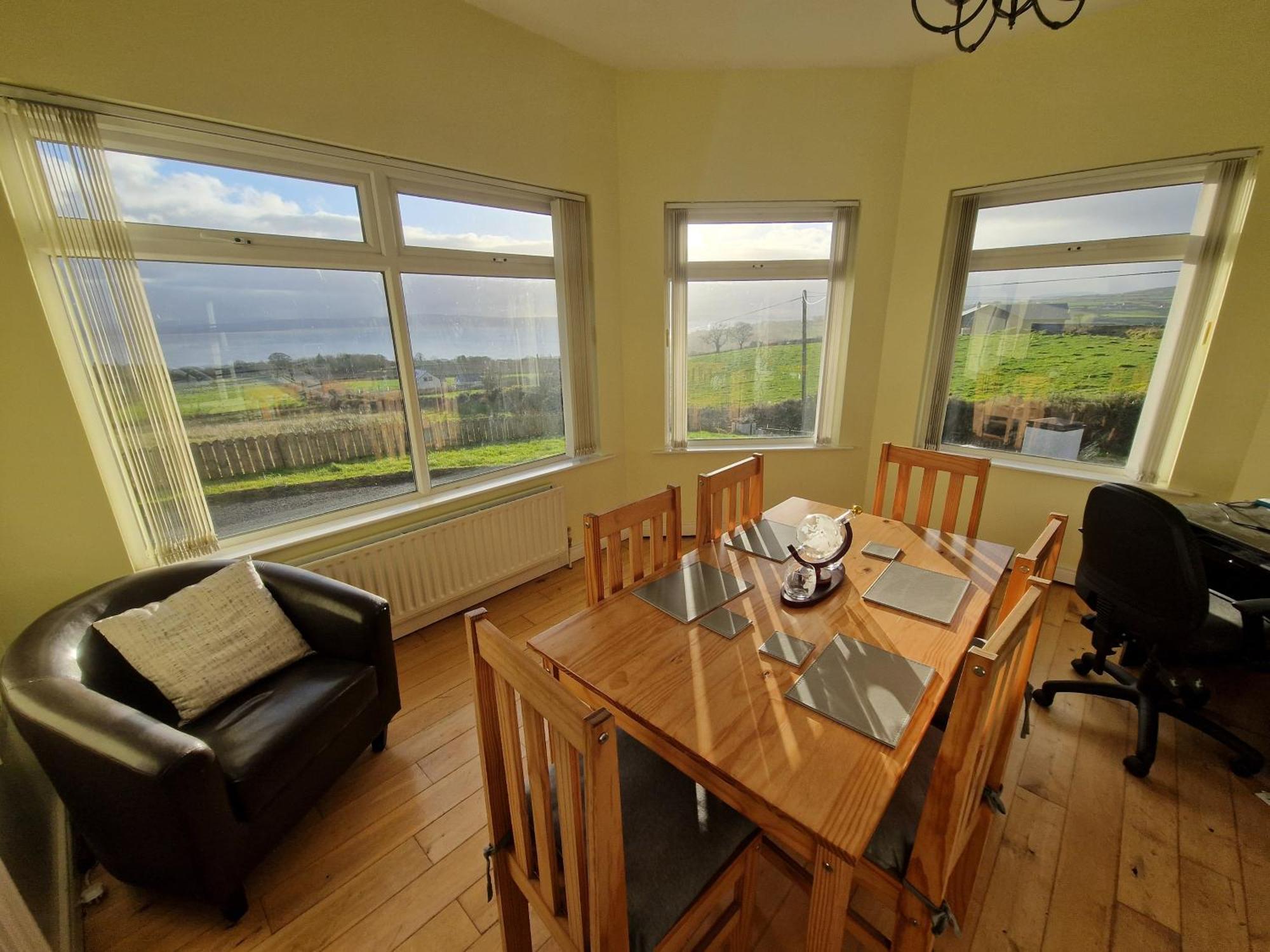 Villa Hillhead'S Sea View Escape Moville Exterior foto
